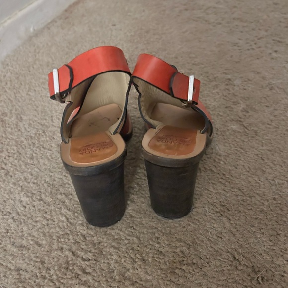 Gorgeous Amanda Gregory red sandals block heels size 5.5 - Picture 5 of 6